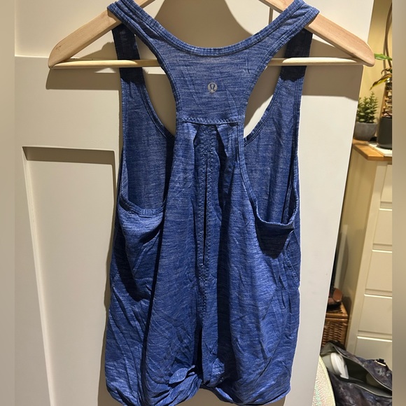 Heathered blue lululemon top - Picture 3 of 3